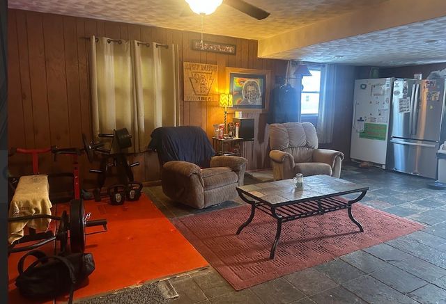 49 CRESTWOOD Lane, North East Boro, PA 16428