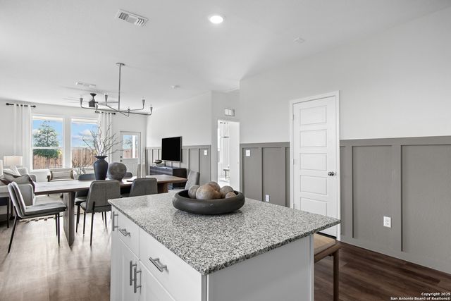 10126 Hornet Trail, Converse, TX 78109