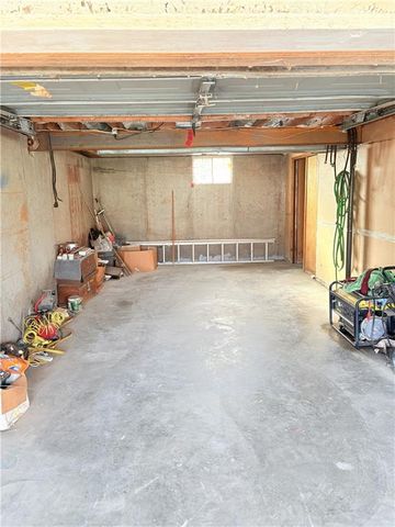 1021 N 8th Street, Atchison, KS 66002