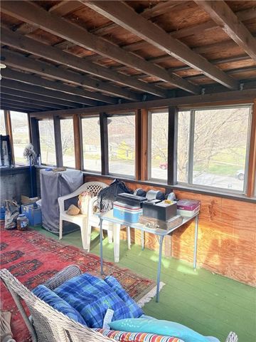 1021 N 8th Street, Atchison, KS 66002