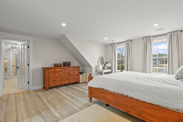 15 Maxwell Lane, Sandwich, MA 02563