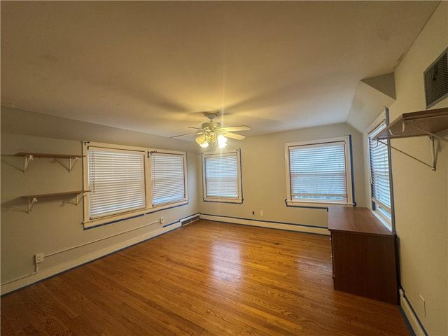 1410 S Broadway Street, Leavenworth, KS 66048