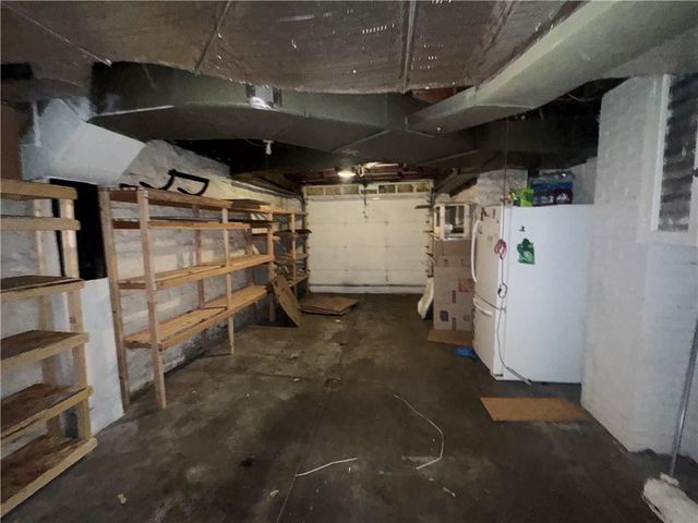 1410 S Broadway Street, Leavenworth, KS 66048