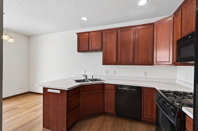 5149 Yuma Lane N, Plymouth, MN 55446