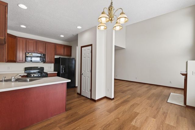 5149 Yuma Lane N, Plymouth, MN 55446