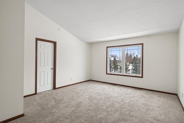 5149 Yuma Lane N, Plymouth, MN 55446