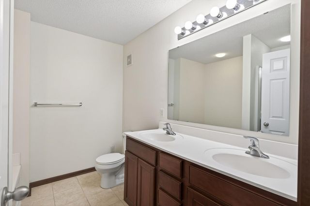 5149 Yuma Lane N, Plymouth, MN 55446