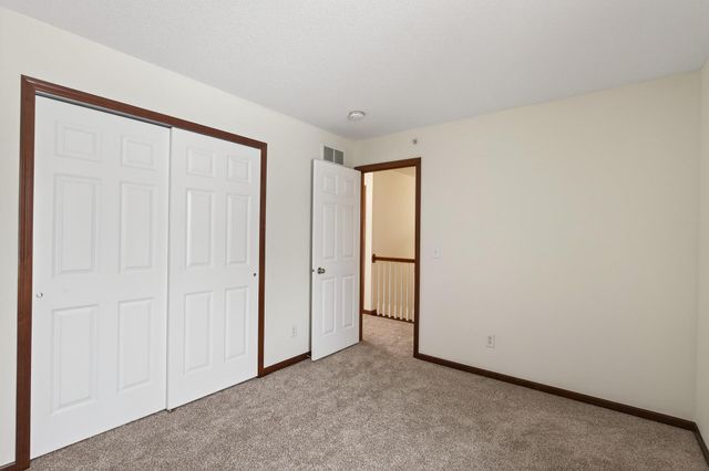 5149 Yuma Lane N, Plymouth, MN 55446