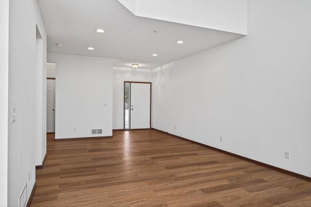 5149 Yuma Lane N, Plymouth, MN 55446