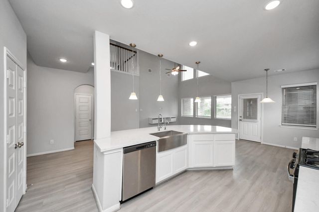 3102 Trishelle Court, Missouri City, TX 77459