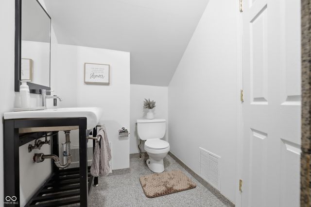 2307 Porter Street, Indianapolis, IN 46231