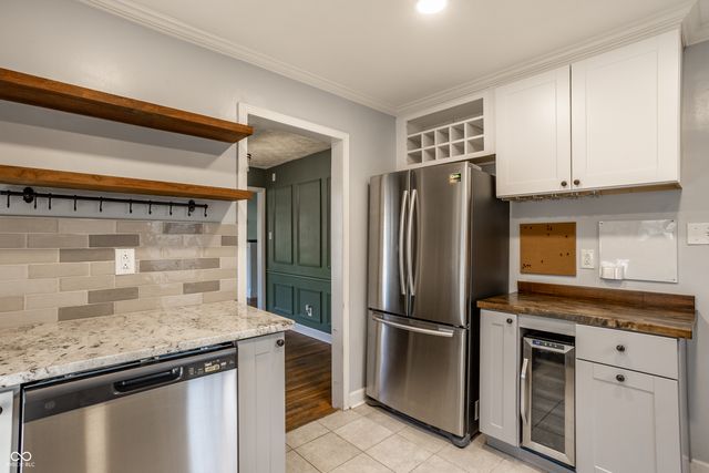 5525 Rosslyn Avenue, Indianapolis, IN 46220