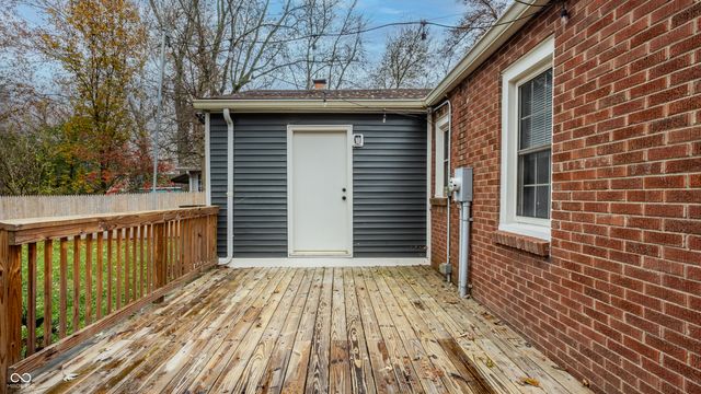 5525 Rosslyn Avenue, Indianapolis, IN 46220