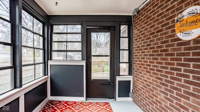 5525 Rosslyn Avenue, Indianapolis, IN 46220