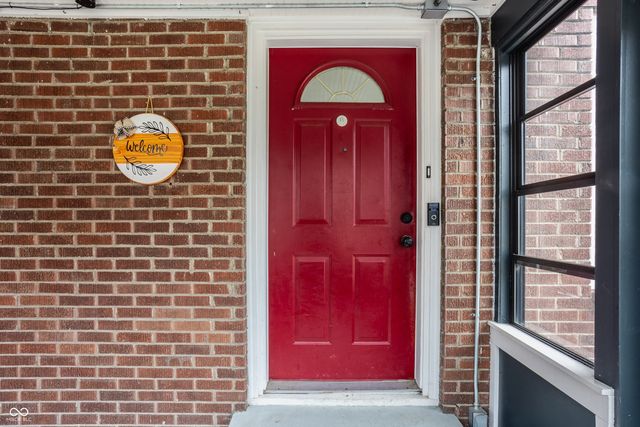 5525 Rosslyn Avenue, Indianapolis, IN 46220