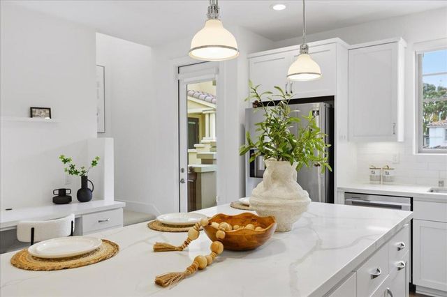 268 Ariana Place, Mountain View, CA 94043