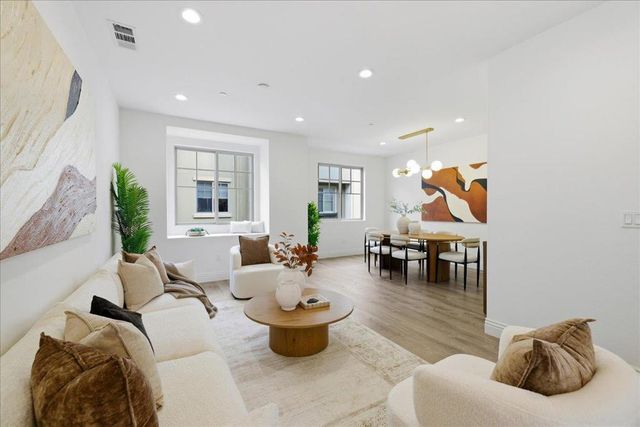 268 Ariana Place, Mountain View, CA 94043