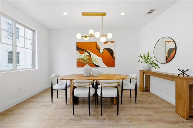 268 Ariana Place, Mountain View, CA 94043