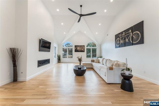 45 Heritage Drive, West Milford, NJ 07480