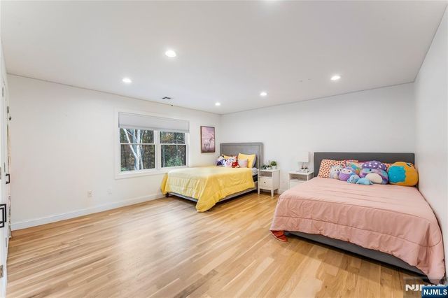 45 Heritage Drive, West Milford, NJ 07480