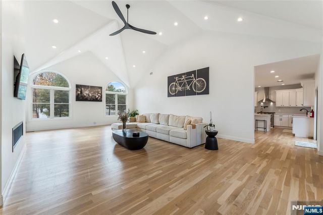 45 Heritage Drive, West Milford, NJ 07480