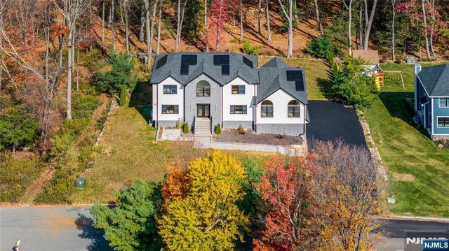 45 Heritage Drive, West Milford, NJ 07480