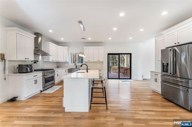 45 Heritage Drive, West Milford, NJ 07480