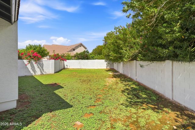 2059 E GLENCOVE Circle, Mesa, AZ 85213