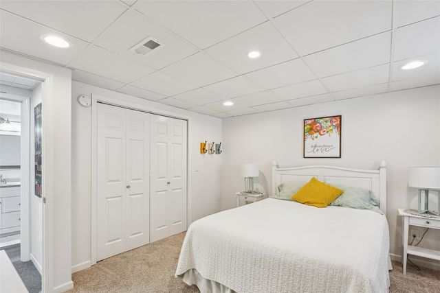 6828 Hickory Lane, Urbandale, IA 50322