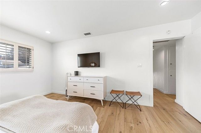 5681 E. Colorado St, Long Beach, CA 90814