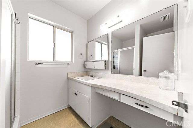 5681 E. Colorado St, Long Beach, CA 90814