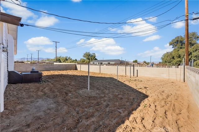 8443 Dogbane, California City, CA 93505