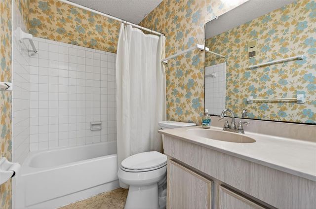 5970 80TH STREET N 102, St Petersburg, FL 33709