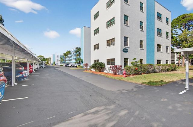 5970 80TH STREET N 102, St Petersburg, FL 33709