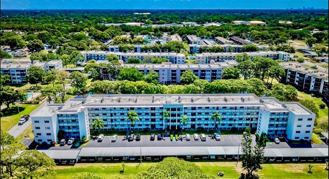 5970 80TH STREET N 102, St Petersburg, FL 33709