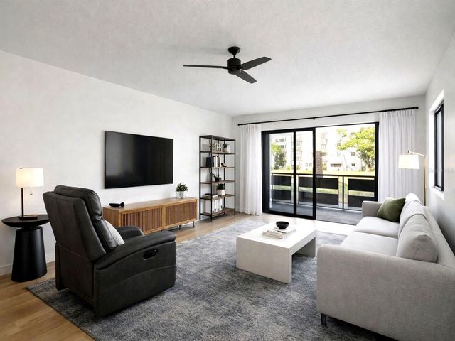 5970 80TH STREET N 102, St Petersburg, FL 33709