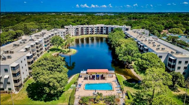 5970 80TH STREET N 102, St Petersburg, FL 33709