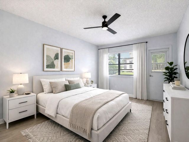 5970 80TH STREET N 102, St Petersburg, FL 33709