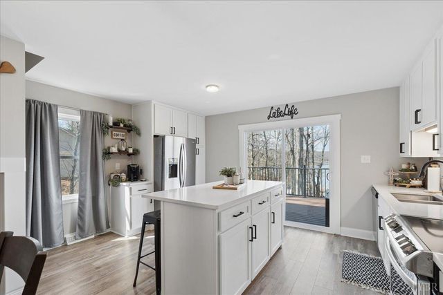 1009 Guardian Circle, Huddleston, VA 24104