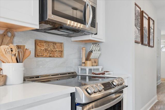 1009 Guardian Circle, Huddleston, VA 24104