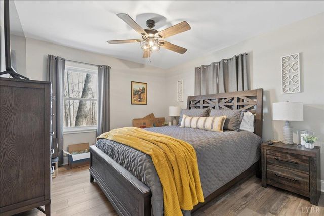 1009 Guardian Circle, Huddleston, VA 24104