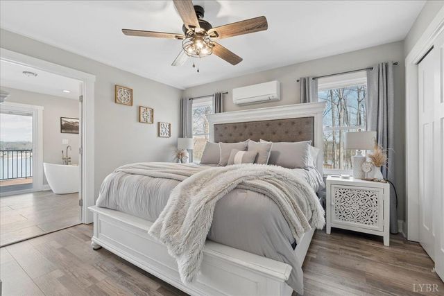 1009 Guardian Circle, Huddleston, VA 24104