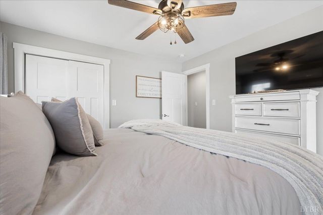 1009 Guardian Circle, Huddleston, VA 24104