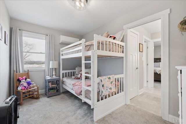 1009 Guardian Circle, Huddleston, VA 24104