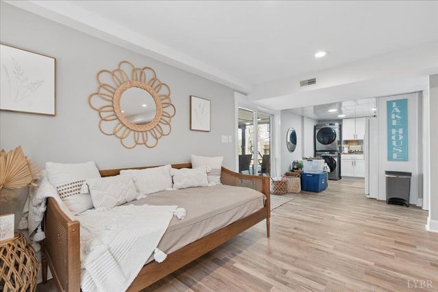 1009 Guardian Circle, Huddleston, VA 24104