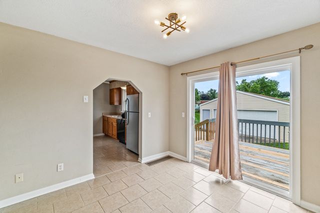 6412 Washington Avenue, Windsor Heights, IA 50324