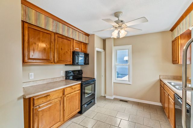 6412 Washington Avenue, Windsor Heights, IA 50324