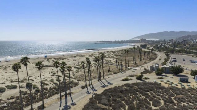 404 Arcade Drive, Ventura, CA 93003