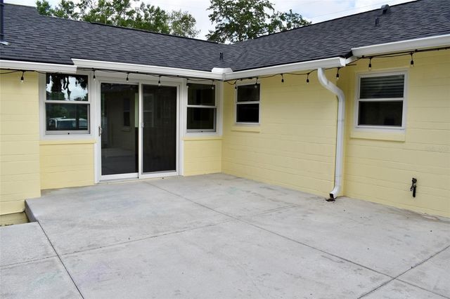 2200 E GORE STREET, Orlando, FL 32806