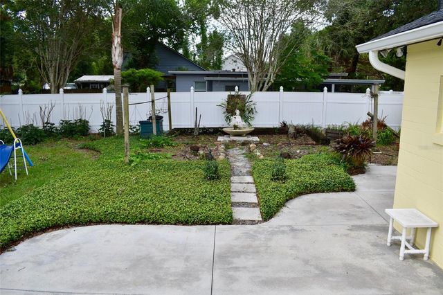 2200 E GORE STREET, Orlando, FL 32806